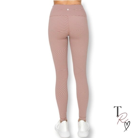 VIMMIA X High Waisted Energy Wave Striped Legging Vintage Rose Size Small NWOT - Picture 2 of 10